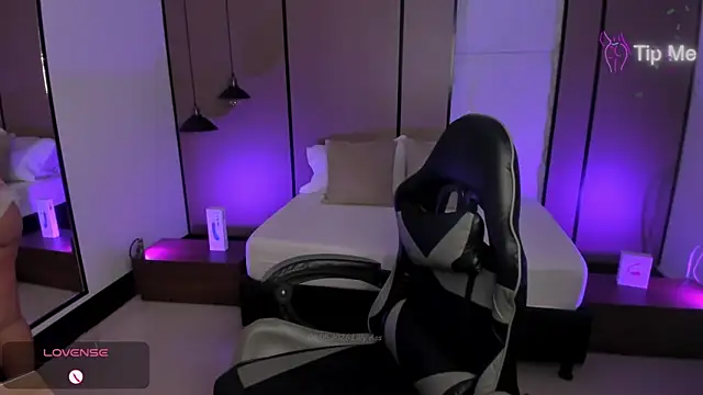 lilly ass  online show from 05-08-26, 12:42