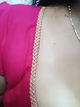 Snapshot of Haseena_Baby chatting on 06-10-26, 06:47 Haseena Baby online show from 06-10-26, 06:47