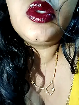 Haseena Baby online show from 11-20-25, 03:12