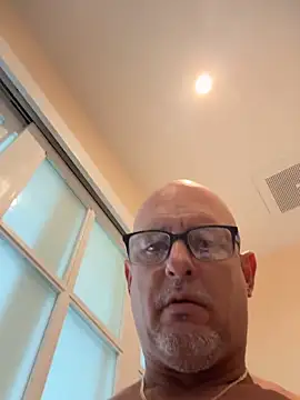 carlospingalinda online show from 09-24-25, 08:37