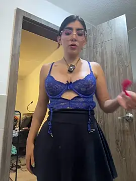 Snapshot of MartinaSooler chatting on 06-03-26, 03:29 MartinaSooler online show from 06-03-26, 03:29