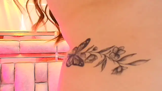 Katalina Evans online show from 03-20-25, 03:36