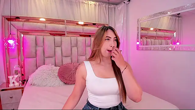 Katalina Evans online show from 09-25-25, 12:00