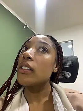 esmeralda-bk online show from 03-11-26, 07:41