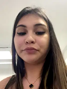 Aitana Hilton  online show from 10-04-25, 11:45