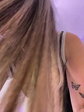 Aitana Hilton  online show from 10-02-25, 12:08