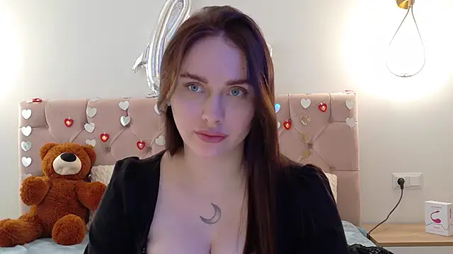 Lilliana Moon online show from 02-28-25, 11:03