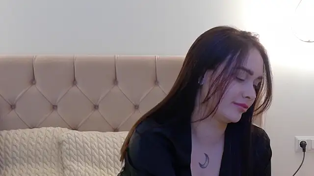 Lilliana Moon online show from 03-02-25, 04:14