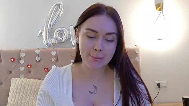 Lilliana Moon online show from 02-23-25, 09:00
