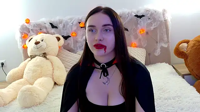 Lilliana Moon online show from 10-26-25, 08:04