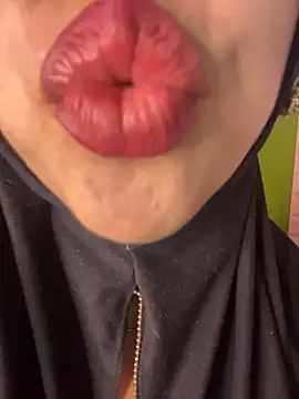 zahra Jalid online show from 03-25-26, 01:28