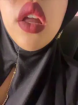zahra Jalid online show from 04-21-26, 10:27