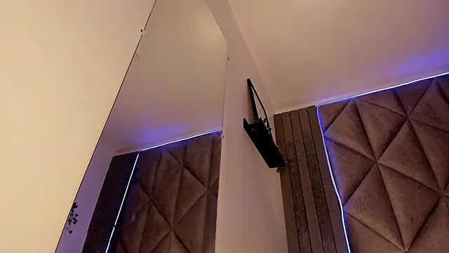 SabrinaSpell  online show from 11-14-25, 11:47