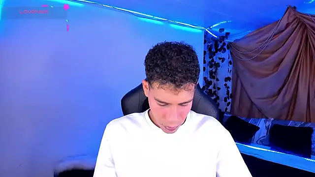 Ethan Boyy online show from 12-02-25, 11:28