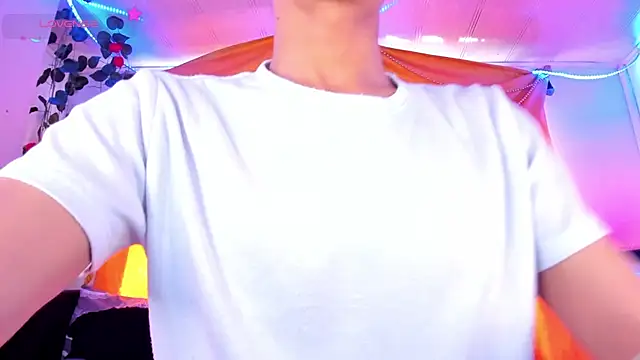 Ethan Boyy online show from 12-15-25, 06:14