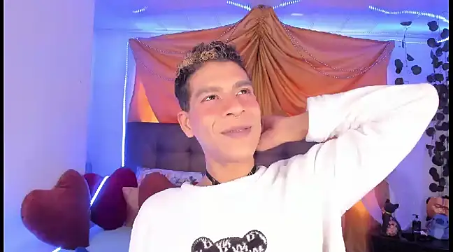 Ethan Boyy online show from 03-18-25, 08:16