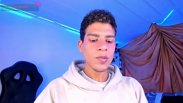 Ethan Boyy online show from 11-21-25, 10:31