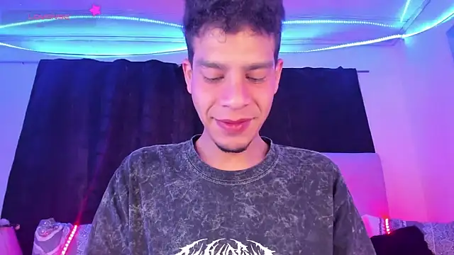 Ethan Boyy online show from 02-14-26, 04:51