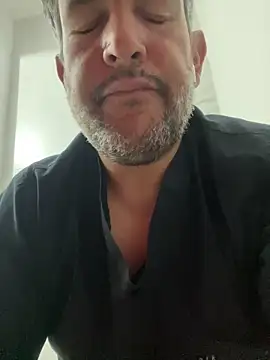 Inglphons online show from 01-29-25, 04:36