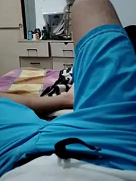 alejo5288 online show from 10-29-25, 01:48