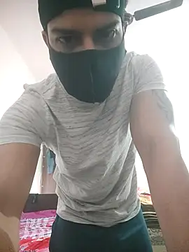 Snapshot of NikaYeptho chatting on 12-14-25, 06:30 NikaYeptho online show from 12-14-25, 06:30