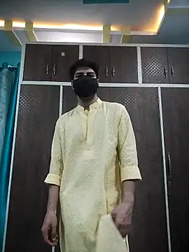 Snapshot of NikaYeptho chatting on 10-18-25, 04:53 NikaYeptho online show from 10-18-25, 04:53