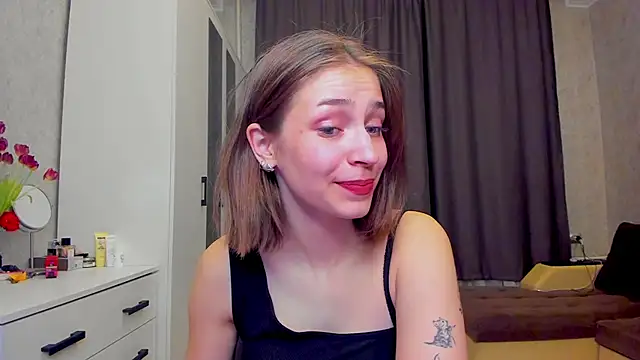 Shawty Maria online show from 03-11-25, 06:08