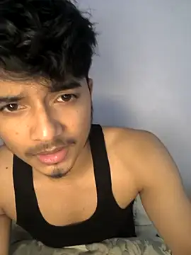Snapshot of kaif_220 chatting on 10-06-25, 10:05 kaif 220 online show from 10-06-25, 10:05