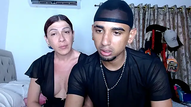 sweethoneytsx online show from 11-09-25, 09:52