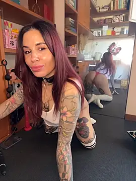 Dancing wmyselF  online show from 10-03-25, 08:49