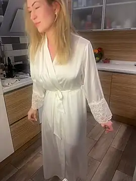 Miroslavadzm1 online show from 02-10-26, 12:04