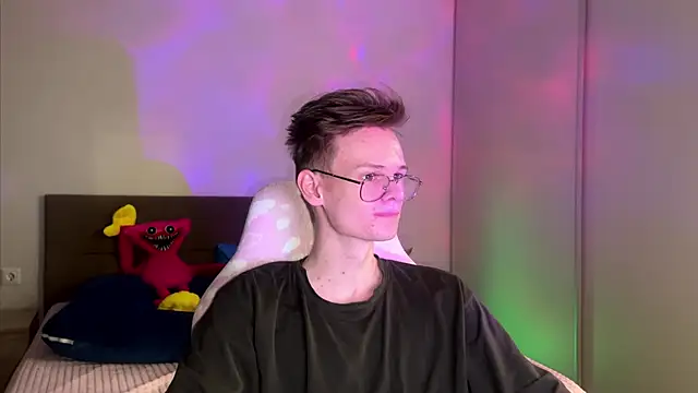 Wild boar1 online show from 03-03-25, 08:32