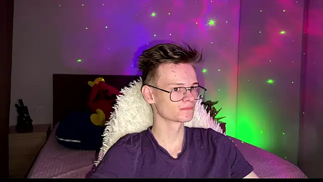 Wild boar1 online show from 03-08-25, 07:53