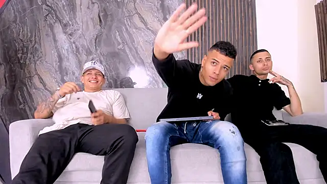 friendship x online show from 02-26-25, 01:25