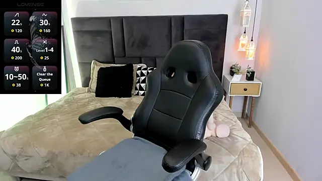 AtheneaRusell online show from 10-09-25, 12:38