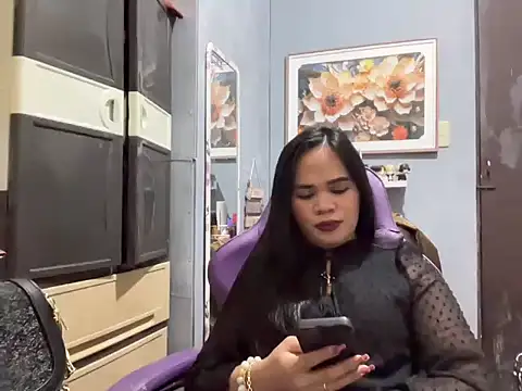 Snapshot of SophiaCourthaway chatting on 02-24-26, 11:38 SophiaCourthaway online show from 02-24-26, 11:38