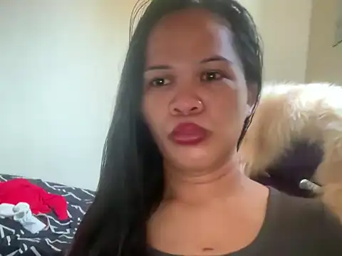 Snapshot of SophiaCourthaway chatting on 06-18-26, 10:37 SophiaCourthaway online show from 06-18-26, 10:37