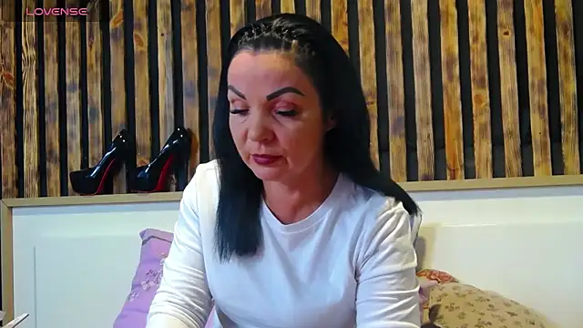 Snapshot of Tory_Lovi chatting on 10-11-25, 08:48 Tory Lovi online show from 10-11-25, 08:48