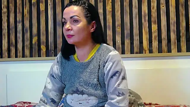 Snapshot of Tory_Lovi chatting on 02-26-25, 04:41 Tory Lovi online show from 02-26-25, 04:41