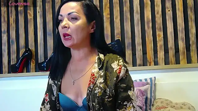 Snapshot of Tory_Lovi chatting on 09-21-25, 08:30 Tory Lovi online show from 09-21-25, 08:30