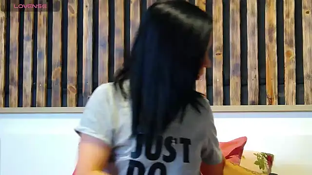 Tory Lovi online show from 02-16-26, 06:01