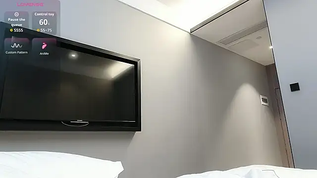 lilandi0521 online show from 11-15-25, 11:09