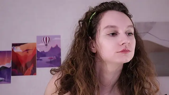 Leya Curly online show from 05-27-26, 10:00