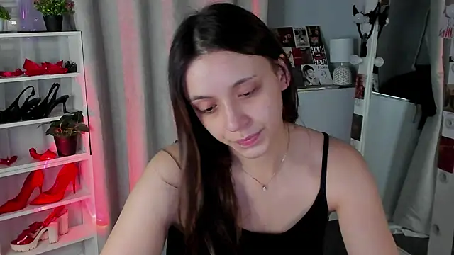 Sahara Shields online show from 10-13-25, 10:39