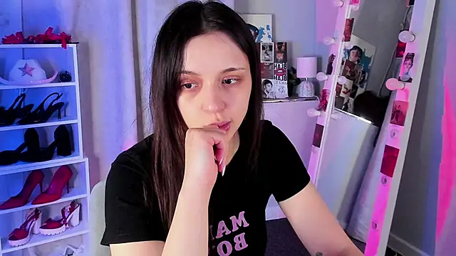 Sahara Shields online show from 02-10-26, 09:19