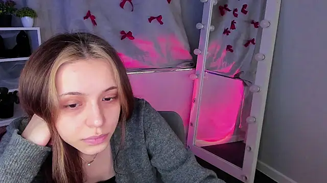 Sahara Shields online show from 03-18-25, 10:17