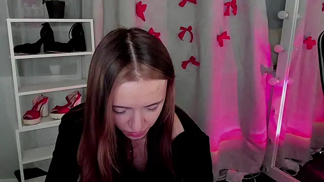 Sahara Shields online show from 02-11-25, 01:41