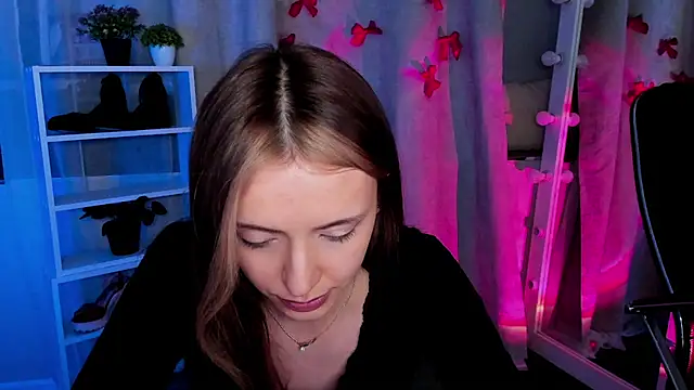 Sahara Shields online show from 03-06-25, 04:07