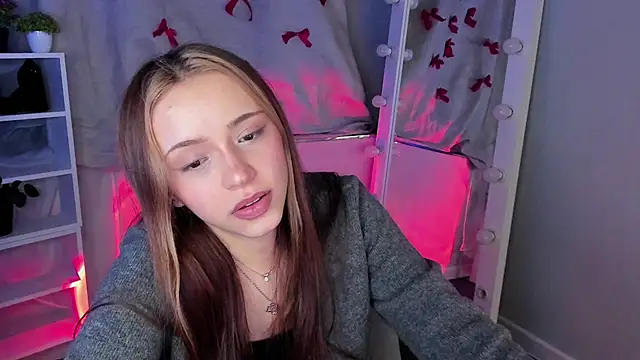 Sahara Shields online show from 03-18-25, 04:28