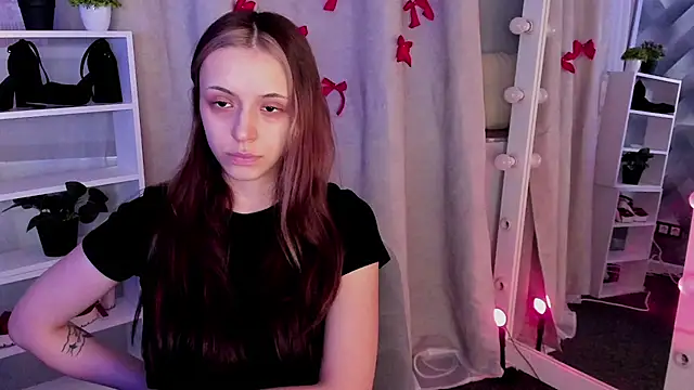 Sahara Shields online show from 03-04-25, 10:24